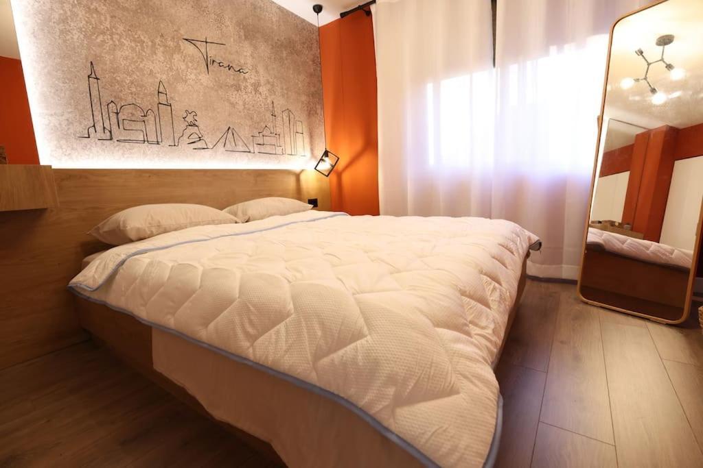 Cozy In The Heart Of Apartamento Tirana